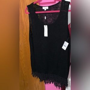 NWT. 1X women’s tank top with lace detail at bottom. Sheer. Retail $38